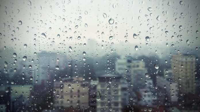 as-temperaturas-caem-depois-que-a-frente-fria-chega-a-santa-catarina-nesta-quinta-feira