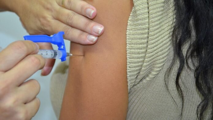 florianopolis-lidera-infectos-infecciosos-em-sc-com-mais-de-95.000-doses-unicas-aplicadas